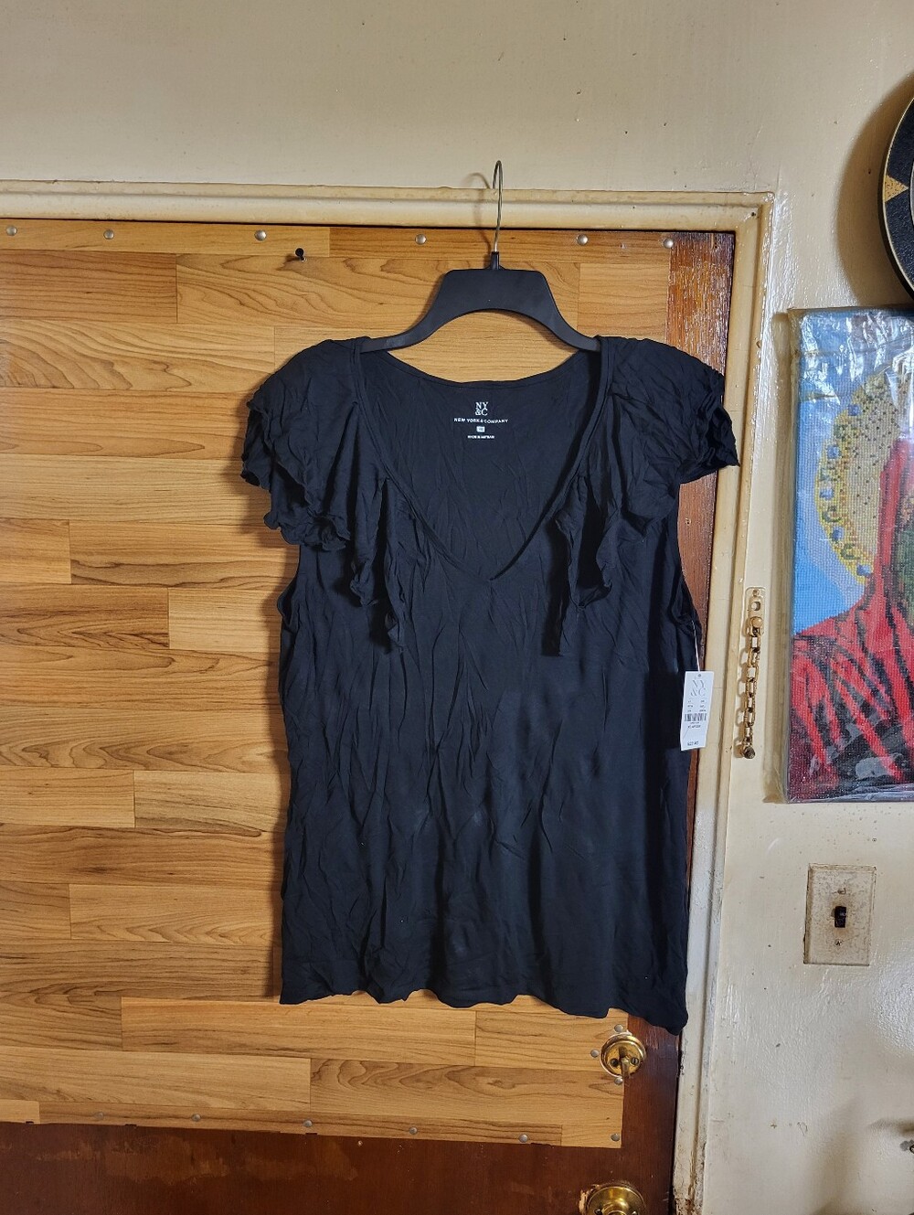 NY & Company Black Ruffle V-Neck Knit Top Women's Size XL
